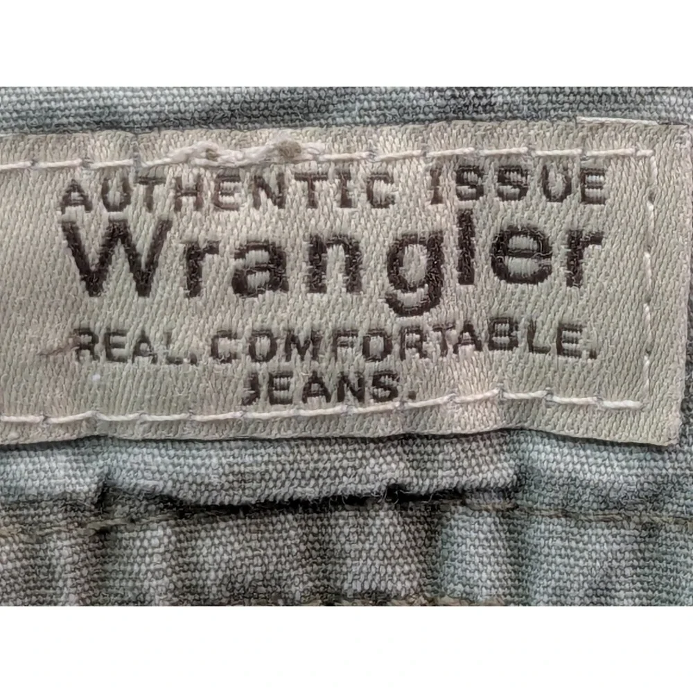Wrangler Authentic Issue Mens Camo Cargo Shorts Green Grey Cotton Ripstop 36